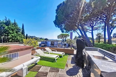 Appartement &agrave; vendre &agrave; CANNES  - 2 pi&egrave;ces - 62 m&sup2; 