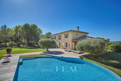 Maison &agrave; vendre piscine couverte aix en provence 