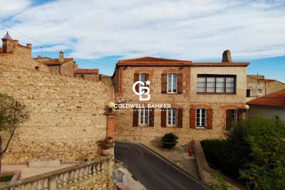 Maison à vendre à PERPIGNAN Moulin à Vent - 6 pièces - 300 m² 