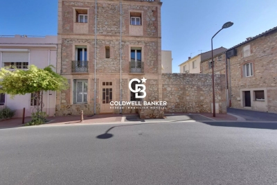 Maison à vendre à TORREILLES  - 7 pièces - 227 m² 