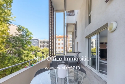 Appartement à vendre à MARSEILLE 8EME Figuerolles Touret de Vallier - 3 pièces - 61 m² 