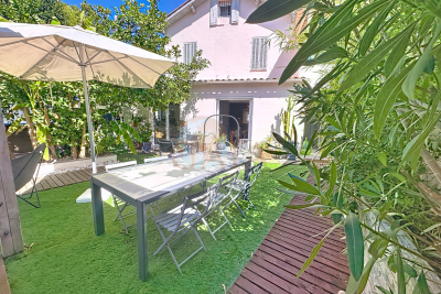 Maison &agrave; vendre &agrave; CANNES  - 6 pi&egrave;ces - 168 m&sup2; 