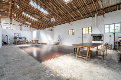 Maison à vendre à ST-RÉMY-DE-PROVENCE Cadeneaux Ouest - 7 pièces - 516 m² 