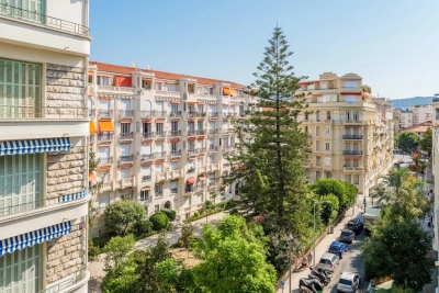 Appartement à vendre à NICE Mont Gros - 2 pièces - 39 m² 