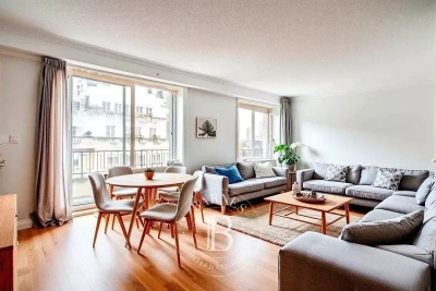 Appartement à vendre à NEUILLY SUR SEINE Fallet - 3 pièces - 76 m² 