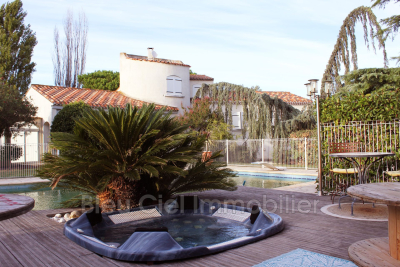 Maison à vendre à NARBONNE  - 7 pièces - 300 m² 