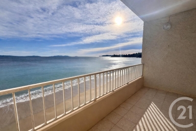 Appartement &agrave; vendre borde de mer vue mer var 