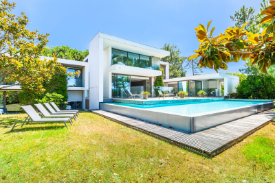 Maison à vendre à ANGLET  - 8 pièces - 331 m² 