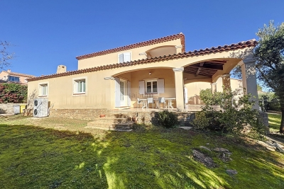 Maison &agrave; vendre &agrave; LA CIOTAT Les Calanques - 6 pi&egrave;ces - 190 m&sup2; 