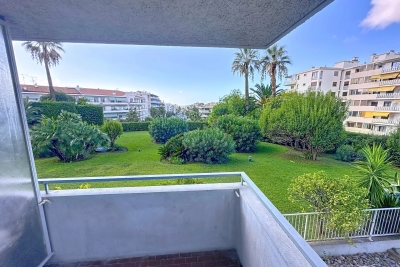 Apartment for sale in LE CANNET  - 1 rooms - 25 m² 