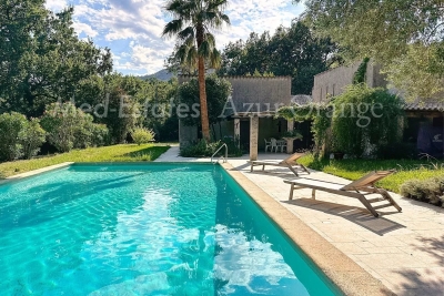 Maison à vendre à LA GARDE-FREINET Nord Rn7 - 9 pièces - 205 m² 