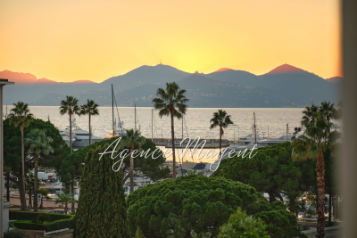 Appartement à vendre à CANNES  - 2 pièces - 34 m² 