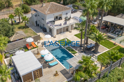 Maison &agrave; vendre &agrave; LA CRAU  - 6 pi&egrave;ces - 204 m&sup2; 