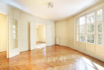 Appartement à louer à PARIS 7EME Belleville 1 - 7 pièces - 193 m² 