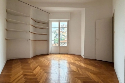 Apartment for sale in NICE Coursegoules - 2 rooms - 37 m&sup2; 