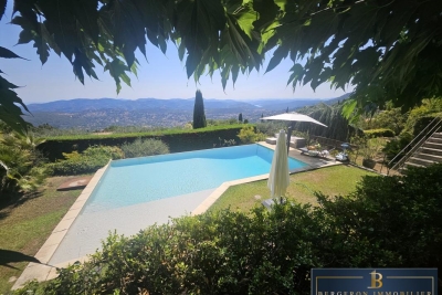 Maison à vendre à CABRIS  - 8 pièces - 225 m² 