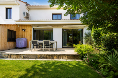 Maison &agrave; vendre rez jardin arcs 
