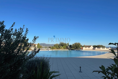 Maison à vendre à ROQUEBRUNE-SUR-ARGENS Ecarts - 5 pièces - 96 m² 