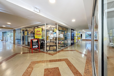 Commerce à vendre à Antibes   75 m² 