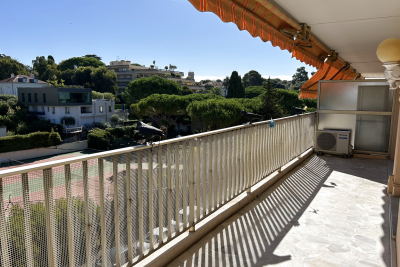 Appartement à vendre à ANTIBES Gare Nice-Ville - 2 pièces - 45 m² 