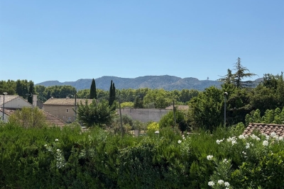 Maison à vendre à ST-RÉMY-DE-PROVENCE Mathurin-Timone - 5 pièces - 181 m² 