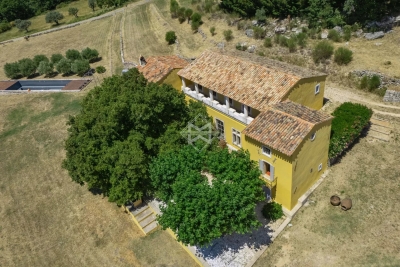 House for sale in FAYENCE Fayence - 6 rooms - 350 m² 