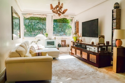 Appartement à vendre à PARIS 15EME Folie Mericourt - 4 pièces - 87 m² 