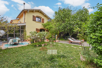 Maison à vendre à AIX-EN-PROVENCE  - 7 pièces - 152 m² 