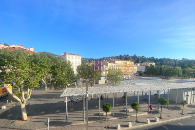 Appartement à vendre à HYÈRES  - 2 pièces - 37 m² 