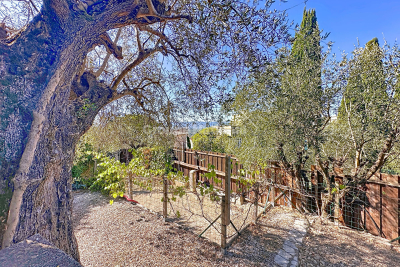 Maison à vendre à GRASSE  - 6 pièces - 136 m² 