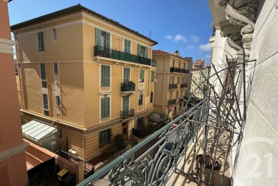 Appartement à vendre à BEAUSOLEIL  - 5 pièces - 95 m² 