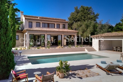 Maison &agrave; vendre &agrave; VALLAURIS La Maure-Super Cannes - 4 pi&egrave;ces - 235 m&sup2; 