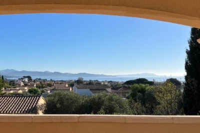 Maison à vendre à LA CIOTAT  - 6 pièces - 190 m² 