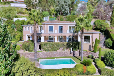 House for sale in MANDELIEU-LA-NAPOULE  - 5 rooms - 240 m&sup2; 