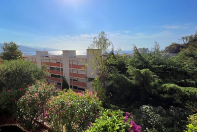 Appartement à vendre à ROQUEBRUNE-CAP-MARTIN Riquier-Arson - 2 pièces - 54 m² 