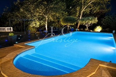 Maison &agrave; vendre &agrave; ST-PAUL-EN-FORÊT  - 8 pi&egrave;ces - 257 m&sup2; 