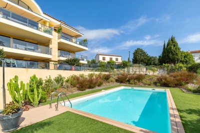 Appartement à vendre à NICE  - 5 pièces - 127 m² 