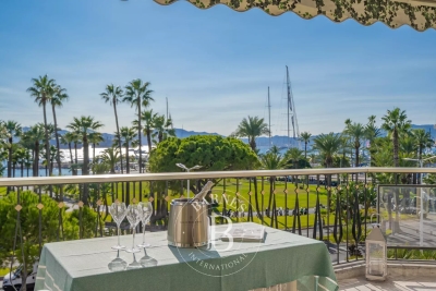 Appartement à vendre à CANNES Le Roc Fleuri-Capitou (Jeanne d'Arc) - 4 pièces - 92 m² 
