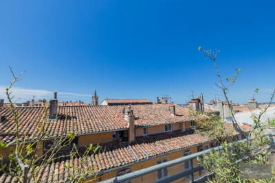 Appartement à vendre à AIX-EN-PROVENCE Vernègues - 3 pièces - 75 m² 