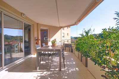 Appartement à vendre à ST-RAPHAËL Les Salins l'Aygade - 3 pièces - 81 m² 