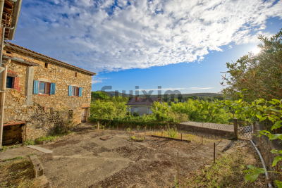 Maison à vendre villa en pierre coeur centre ville