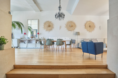 Appartement à vendre à VERSAILLES  - 4 pièces - 105 m² 