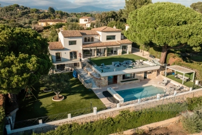 Maison &agrave; vendre &agrave; MOUGINS  - 10 pi&egrave;ces - 478 m&sup2; 