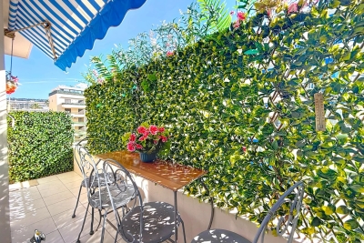 Apartment for sale in CANNES  - 1 rooms - 23 m&sup2; 
