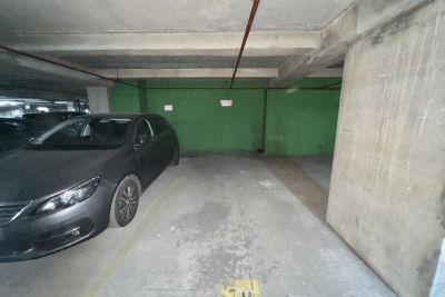 Parking/Garage à louer à PARIS 10EME Montparnasse 5   