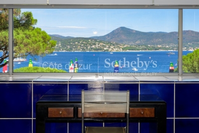 Apartment for sale in ST-TROPEZ  - 3 rooms - 80 m² 