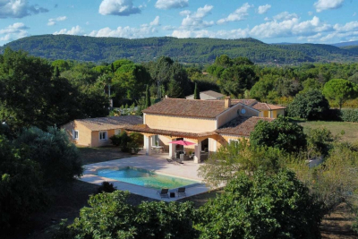 Maison à vendre commerce plats 