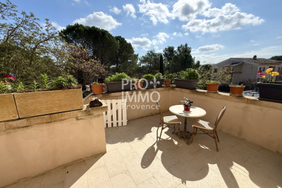 Appartement à vendre à MALLEMORT Cabassud-Mireille Lauze - 3 pièces - 67 m² 