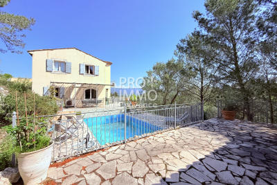 Maison à vendre maison avec garage x 2 