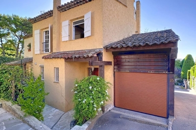 Maison à vendre à MOUGINS  - 6 pièces - 96 m² 